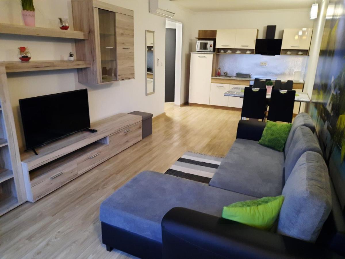 Vandus Apartman Siófok Exterior foto